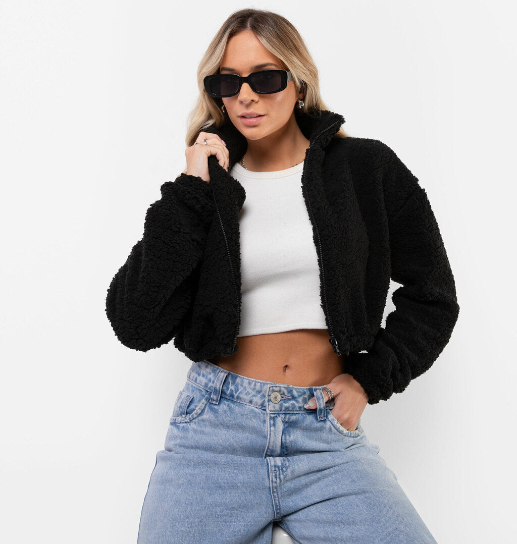 Jaqueta Cropped Teddy Gola Alta