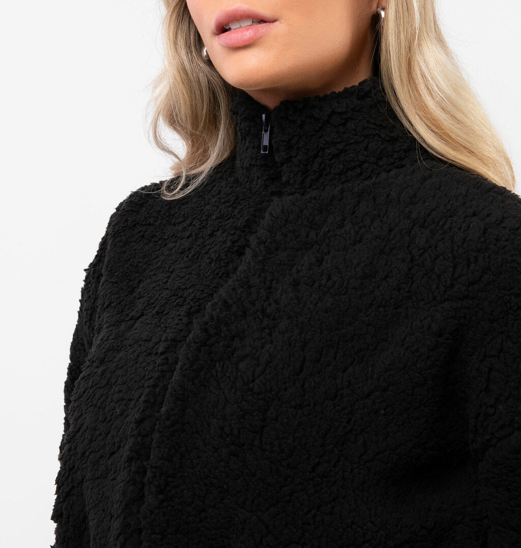Jaqueta Cropped Teddy Gola Alta