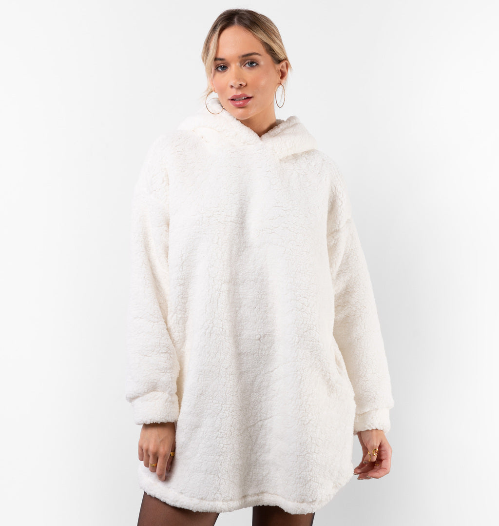 Blusão Vestido Teddy Com Capuz