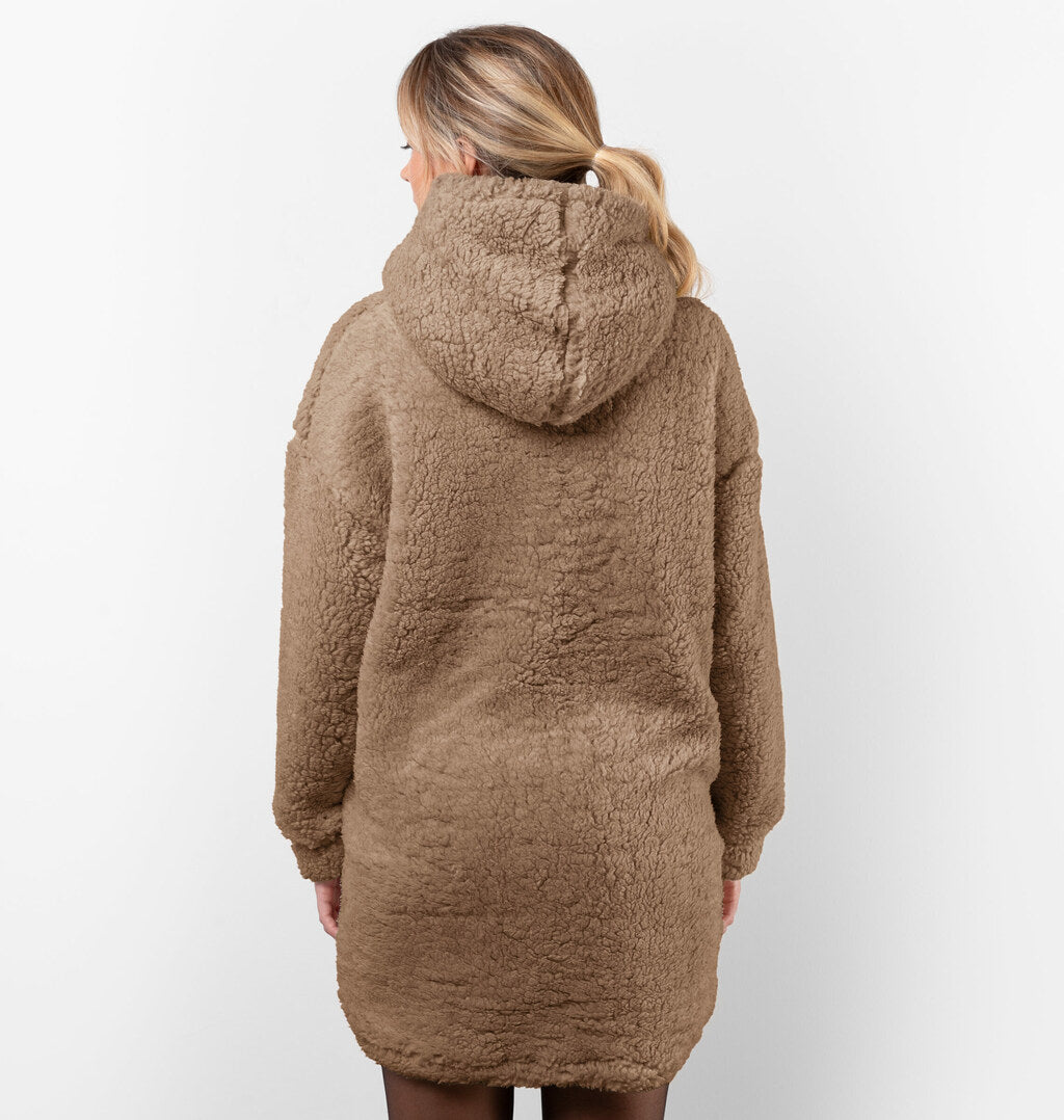 Blusão Vestido Teddy Com Capuz