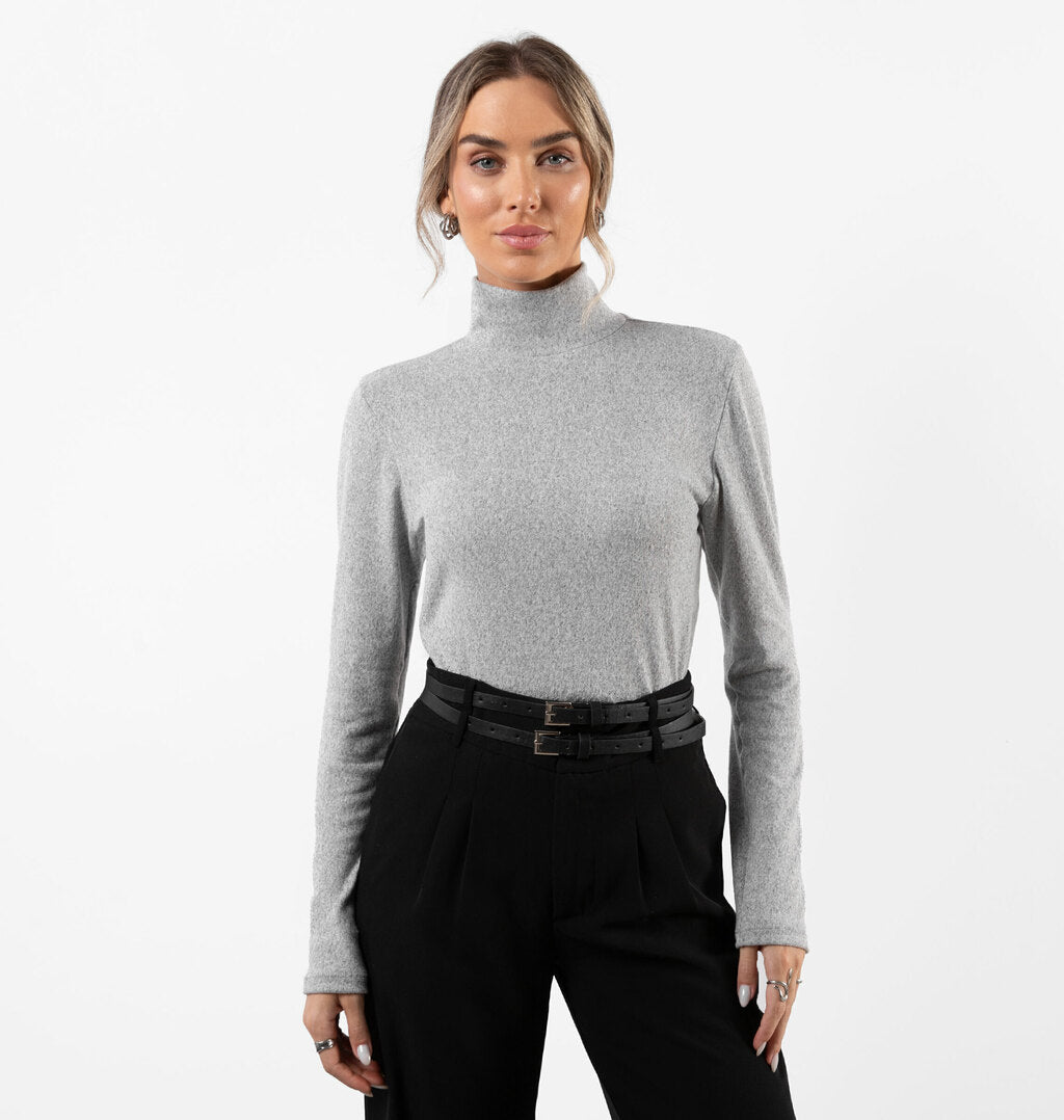Blusa Manga Longa Com Gola Alta