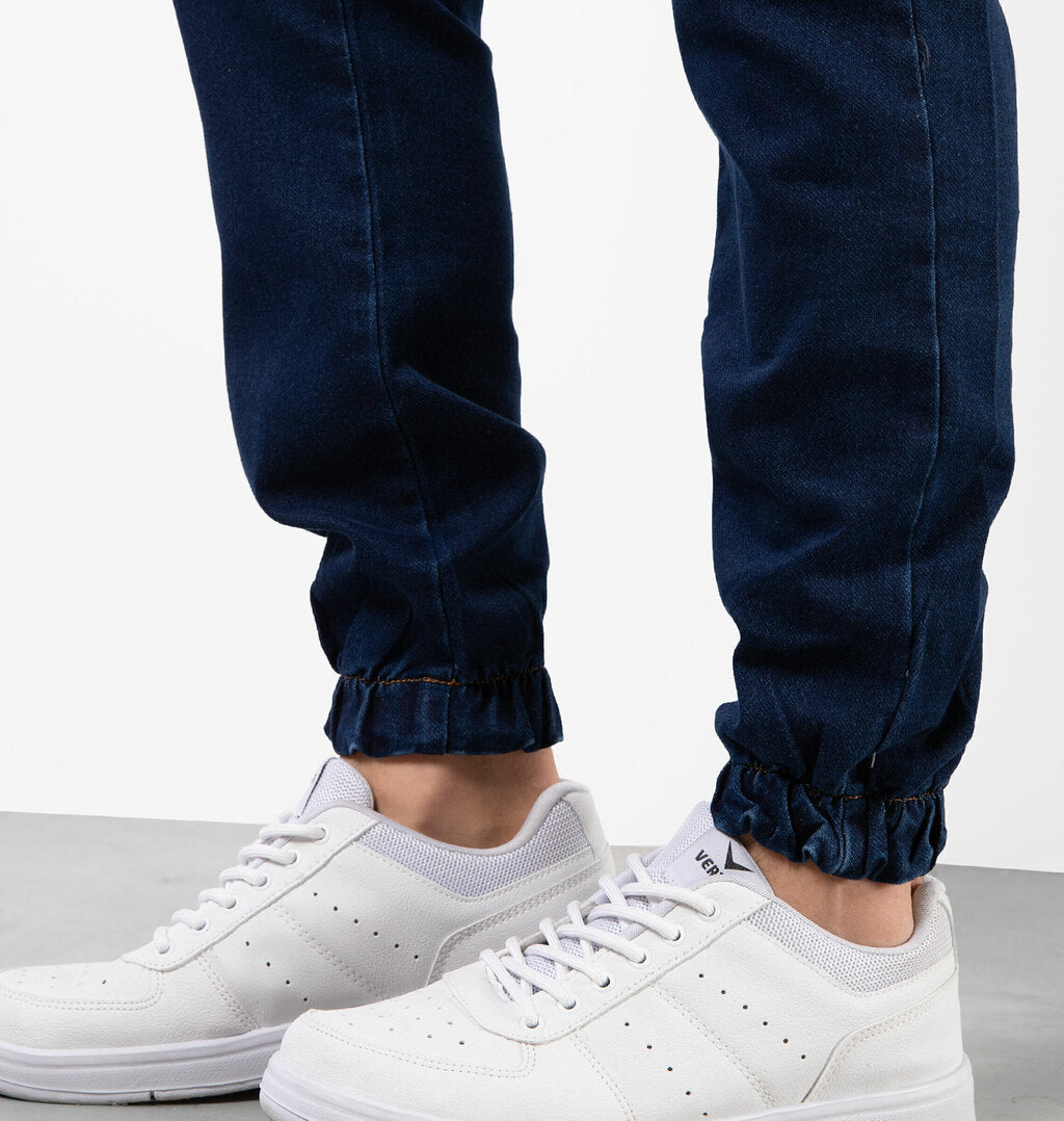 Calça Jeans Jogger Com Bolsos