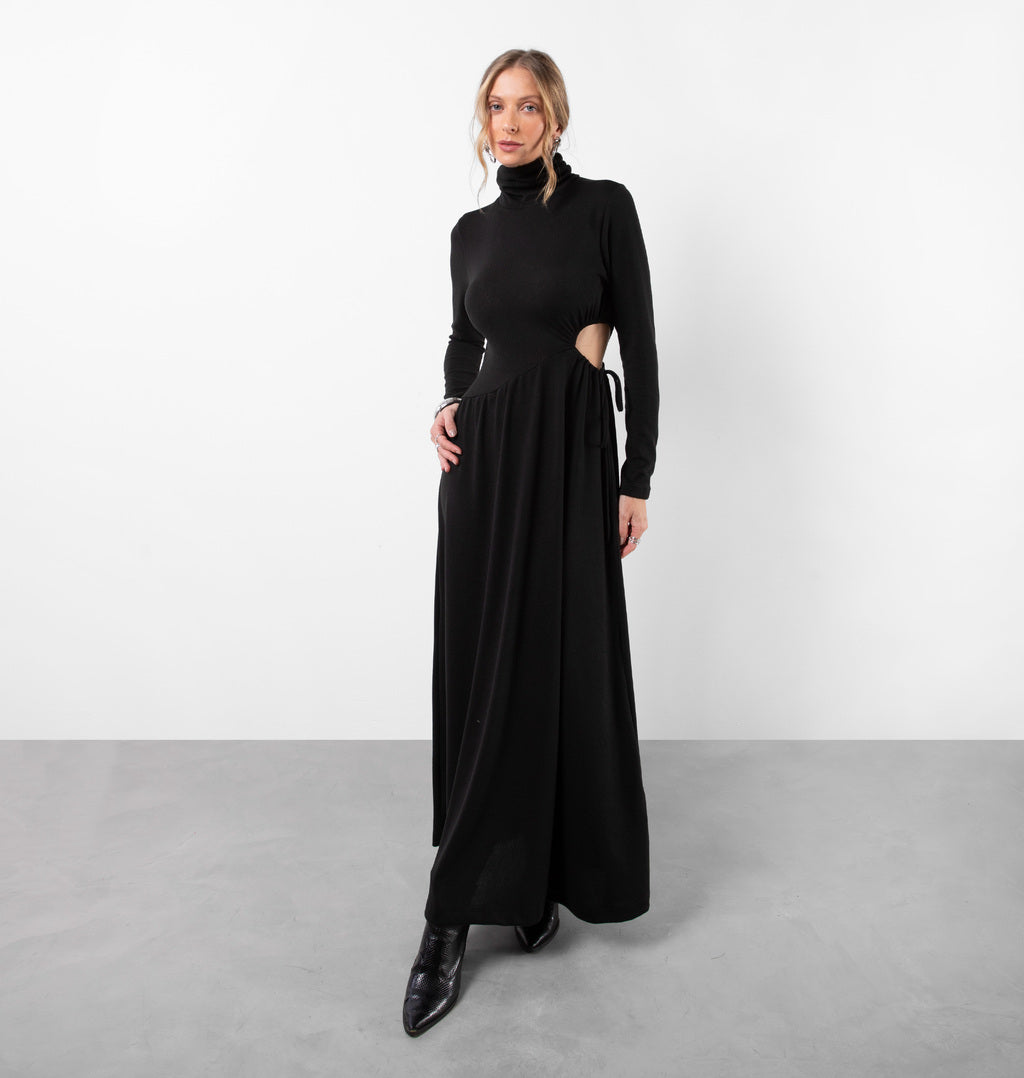 Vestido Longo Com Abertura Lateral