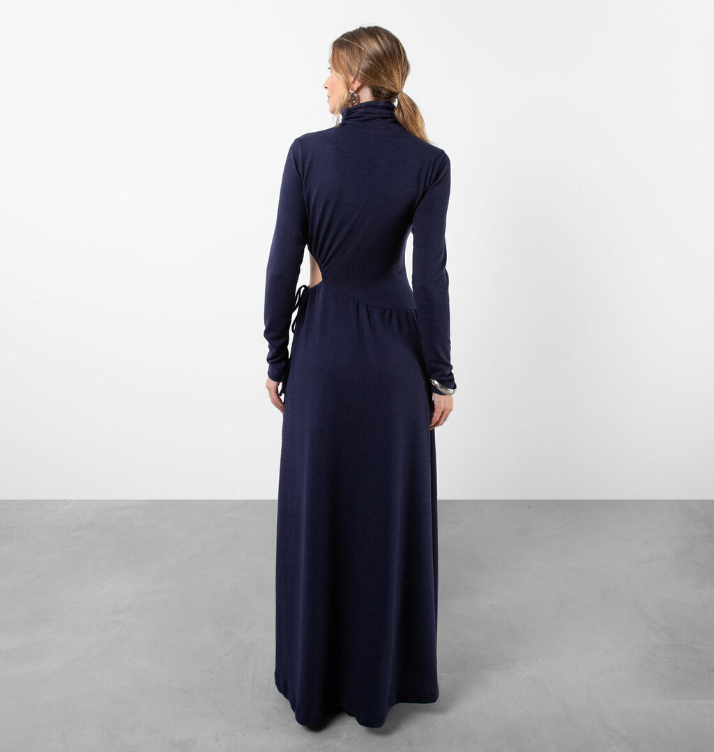 Vestido Longo Com Abertura Lateral