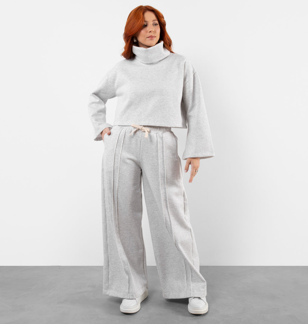 Cropped com Manga Longa e Gola Alta