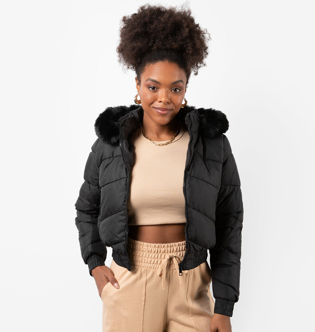 Jaqueta Puffer Com Capuz Removível Peluciado