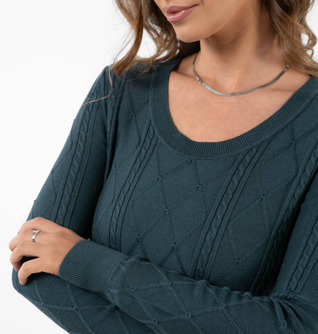 Tricot Com Decote Redondo