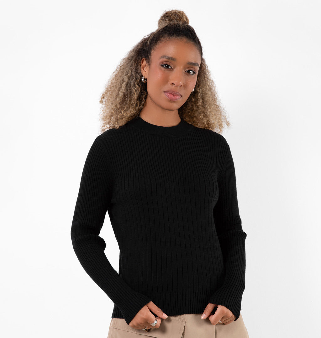 Tricot Com Gola Redonda