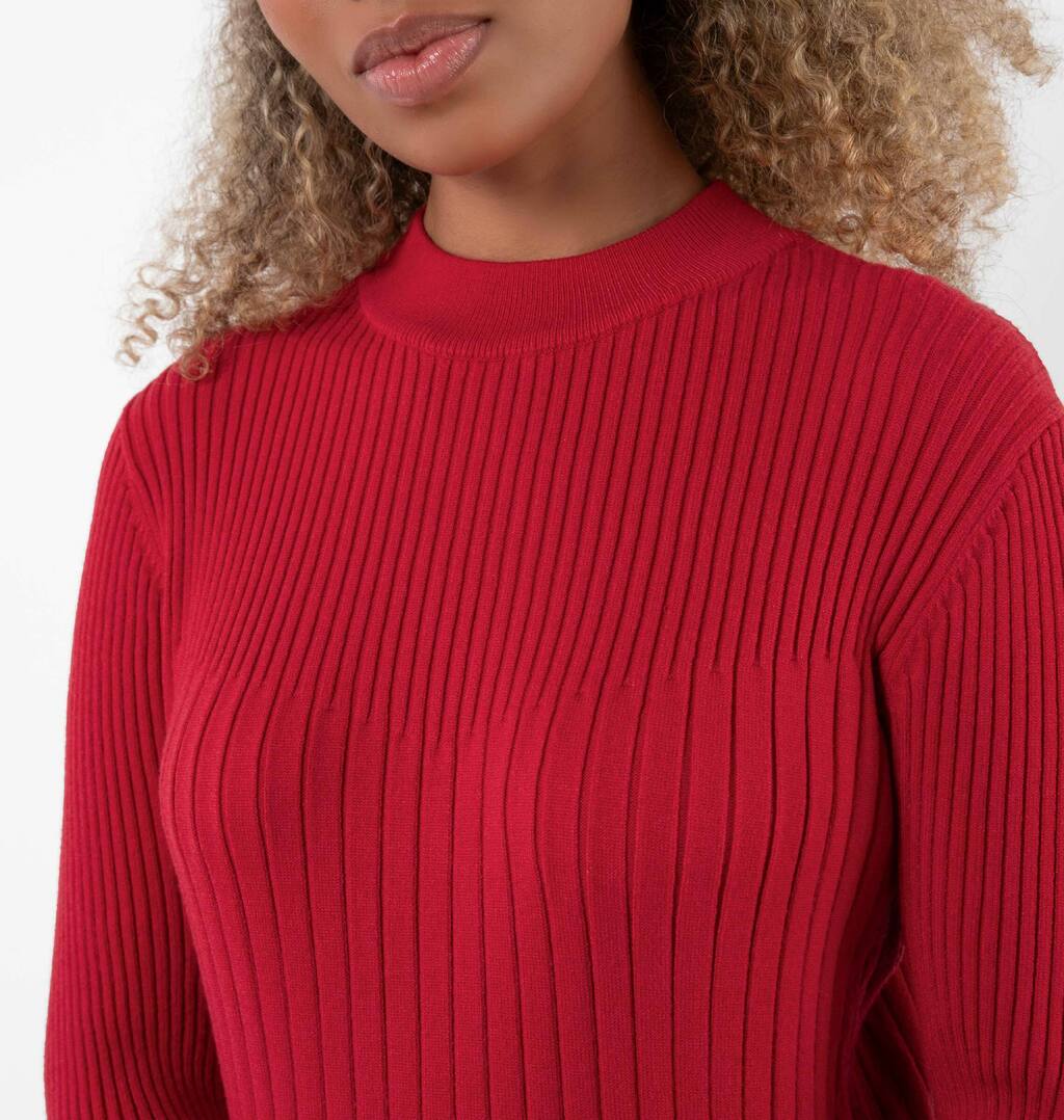 Tricot Com Gola Redonda