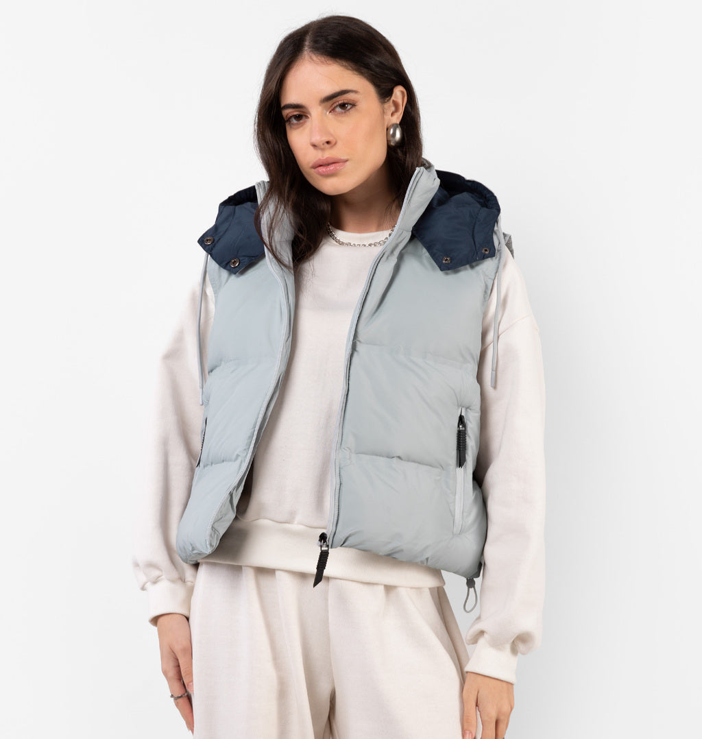 Colete Puffer Com Capuz Ajustável
