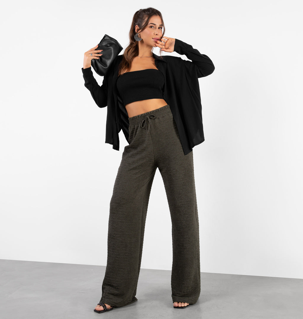 Calça Wide Leg Com Cordão Fake