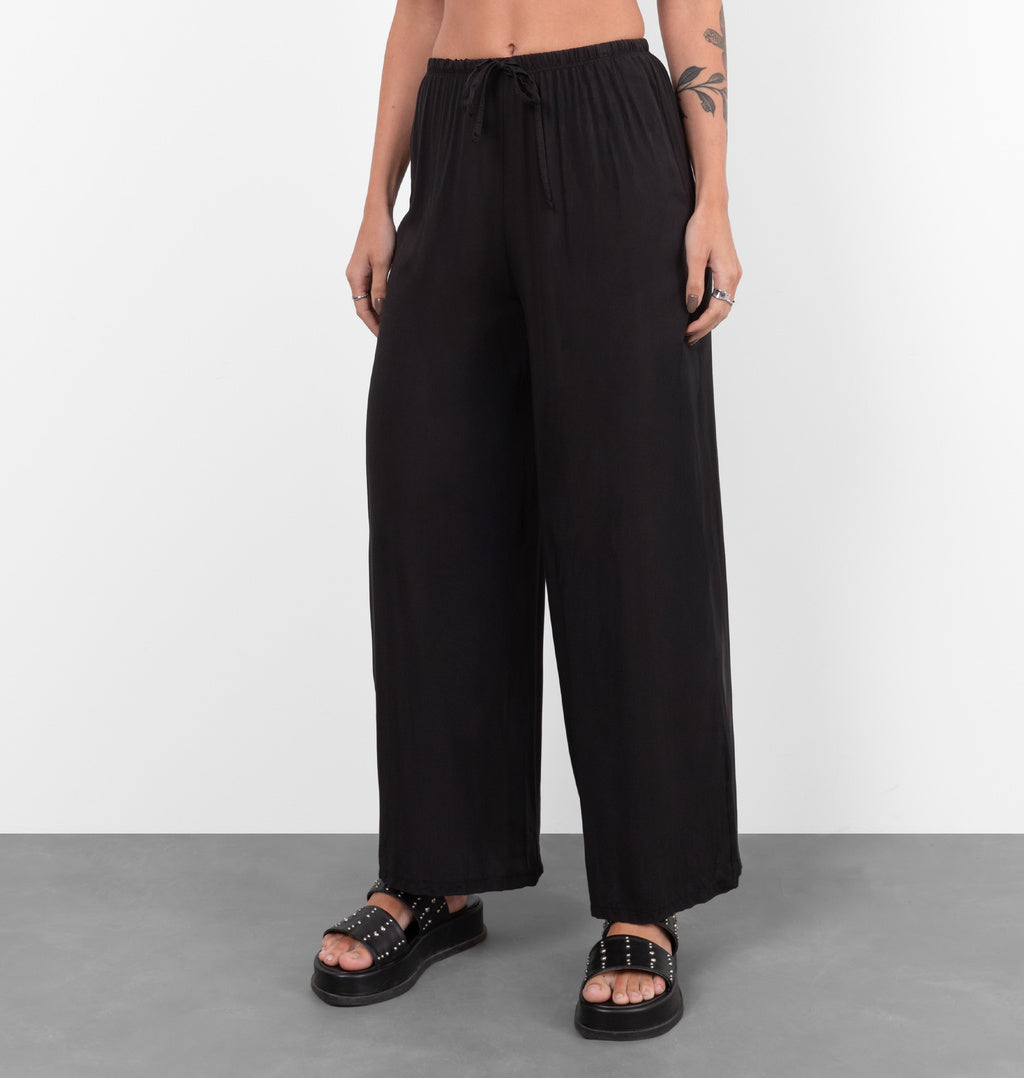 Calça Reta Com Cós Ajustável