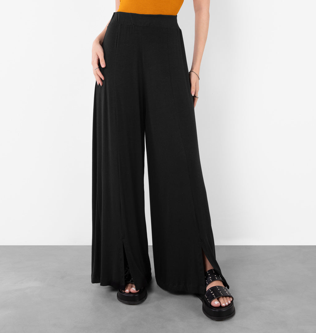 Calça Wide Leg Com Fenda Frontal