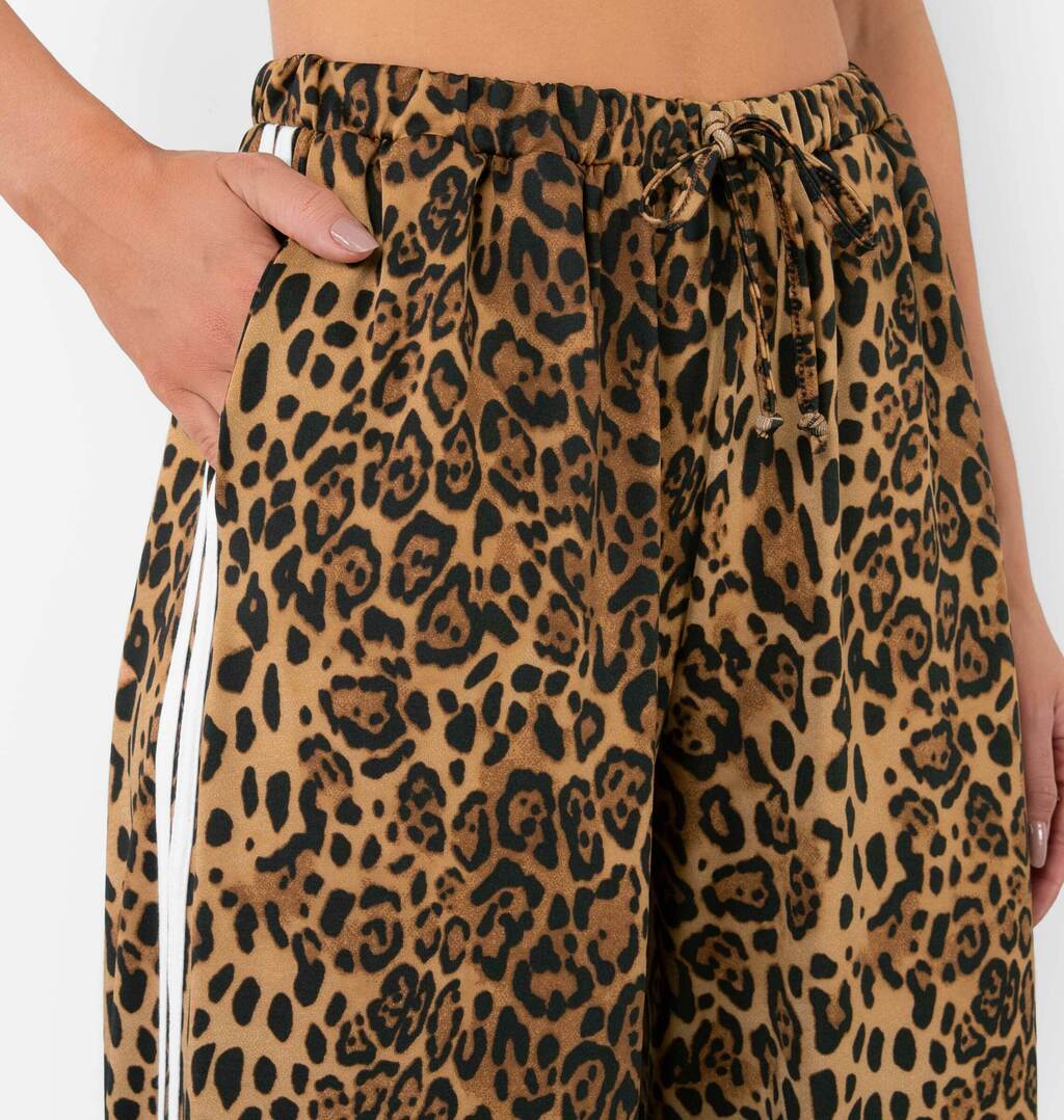 Calça Track Animal Print Onça