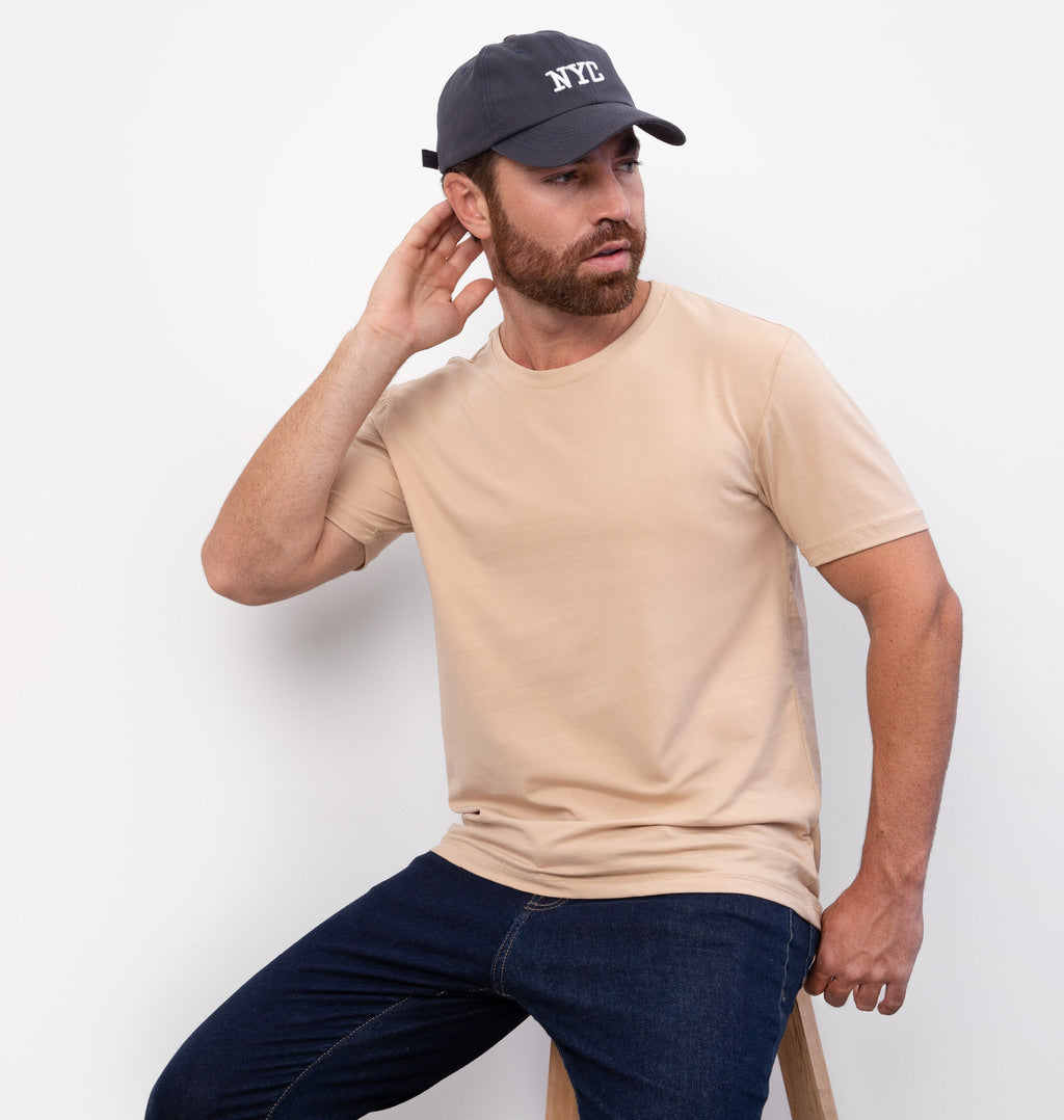 Camiseta Básica em Cotton