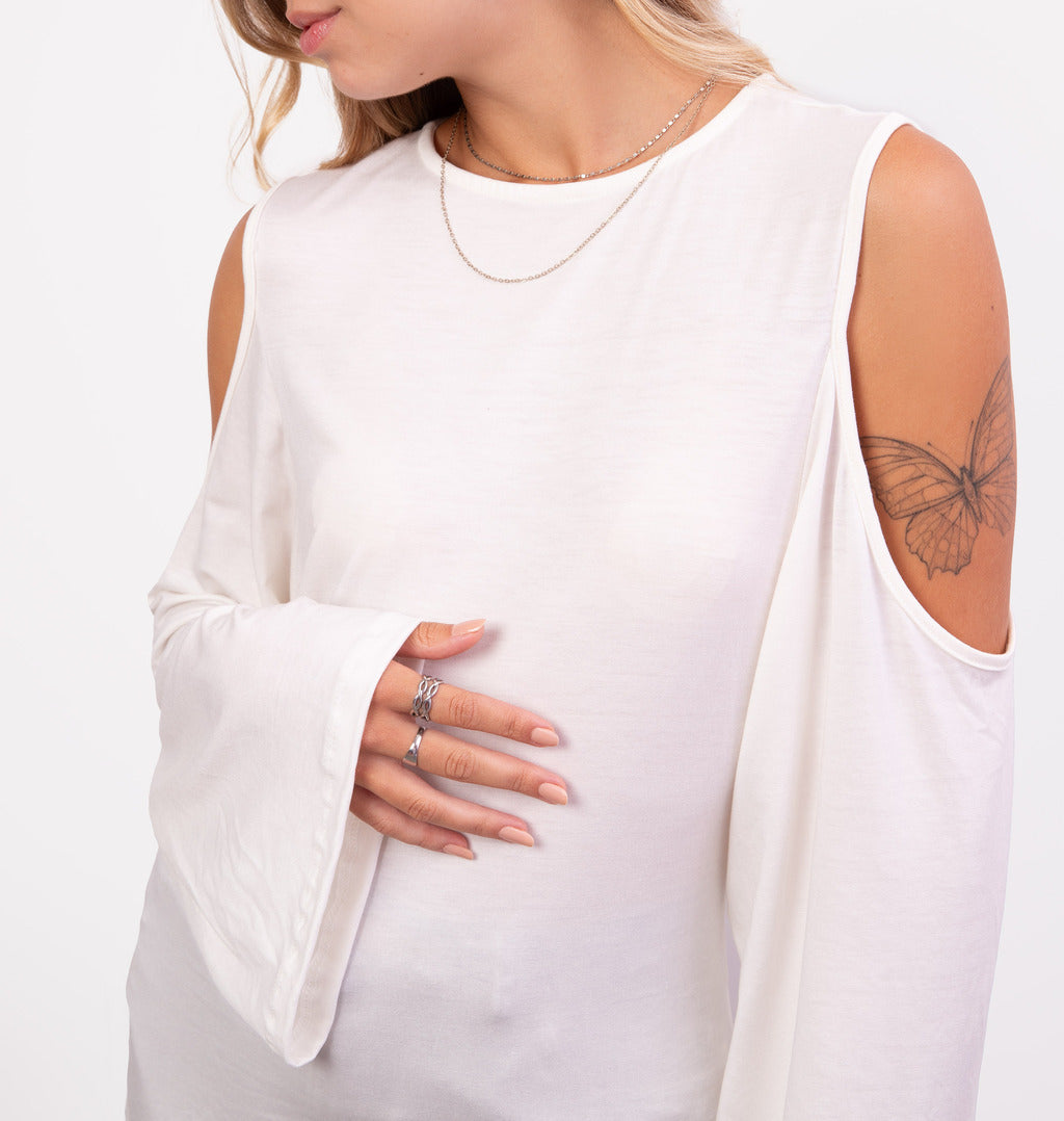Blusa Over com Abertura nos Ombros
