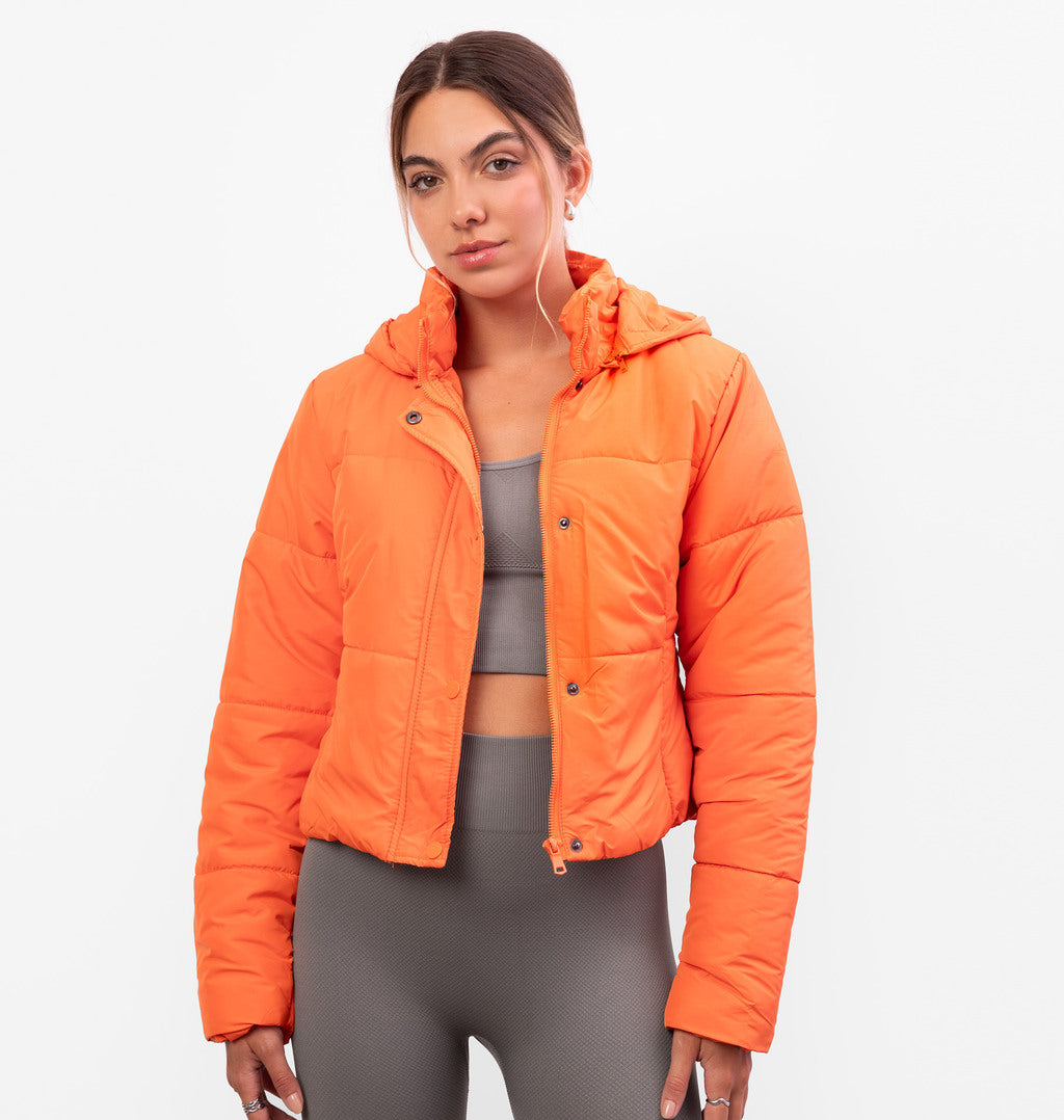 Jaqueta Puffer com Botões e Capuz
