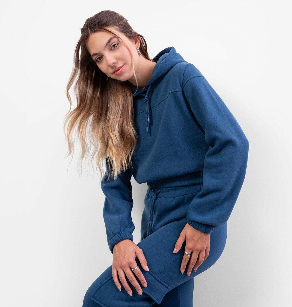 Blusão Cropped Peluciado com Capuz