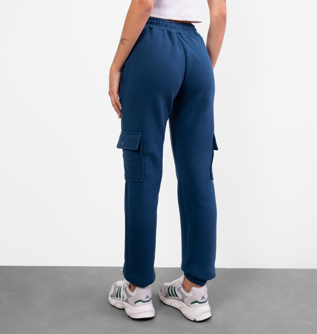 Calça Cargo Peluciada Com Cordão