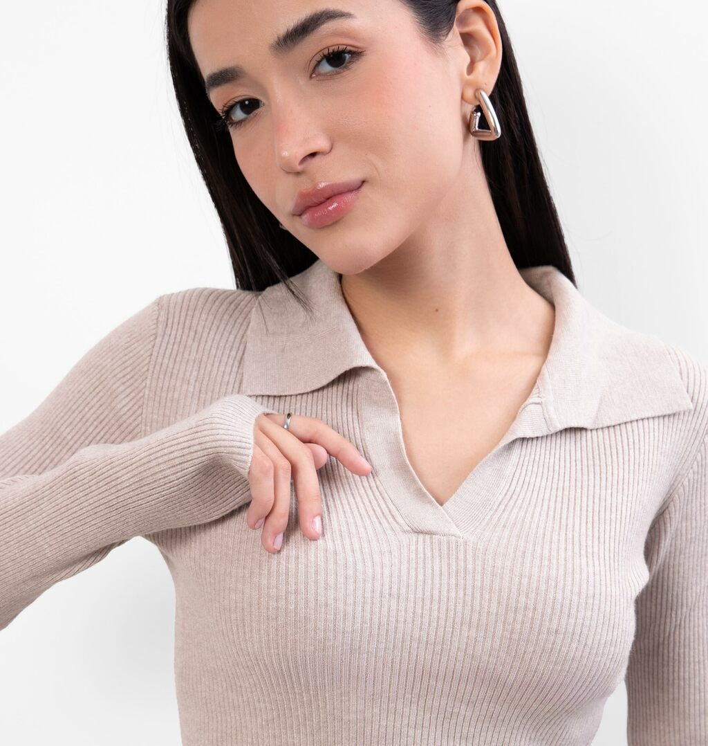 Cropped Manga Longa com Gola Polo