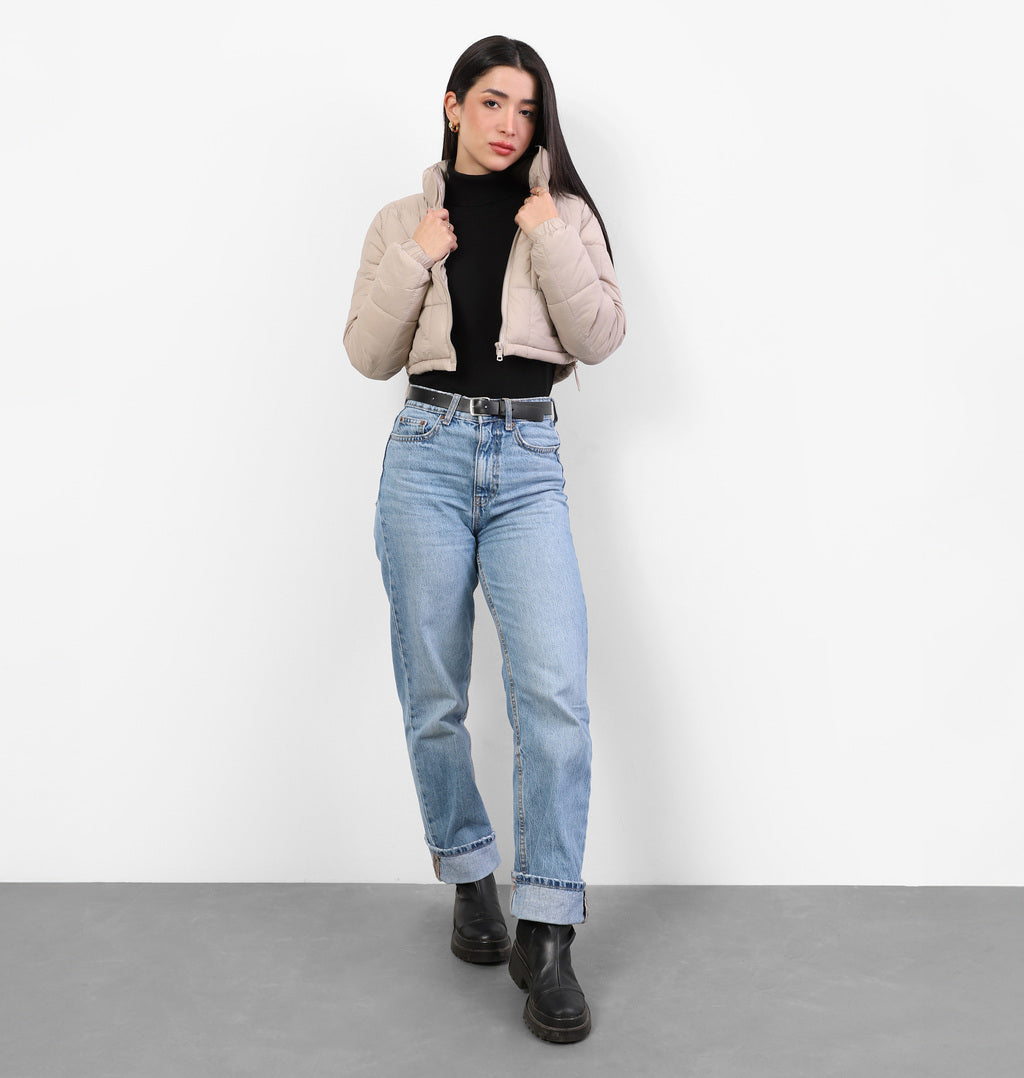 Jaqueta Puffer Cropped com Gola Alta