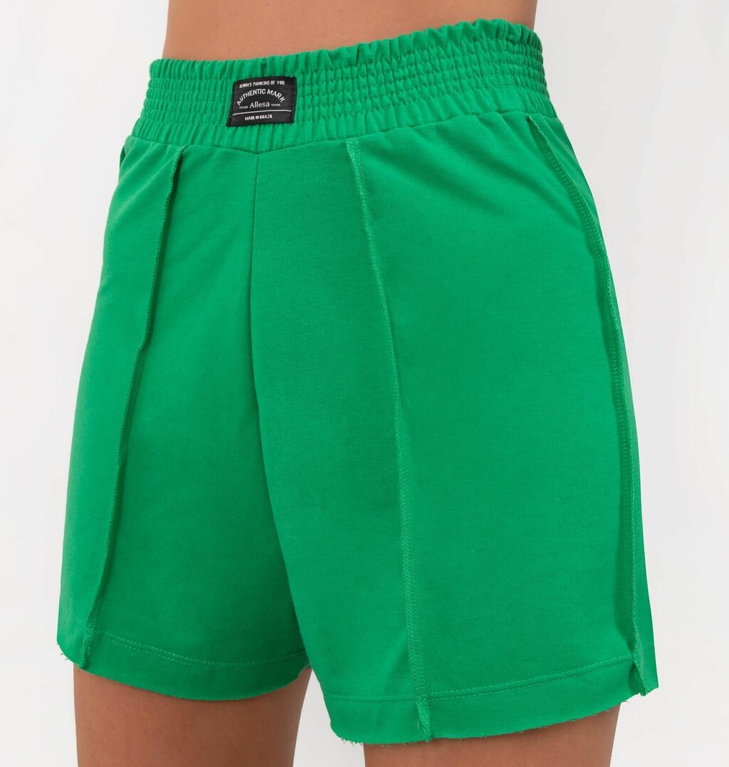 Short Curto Costura Aparente