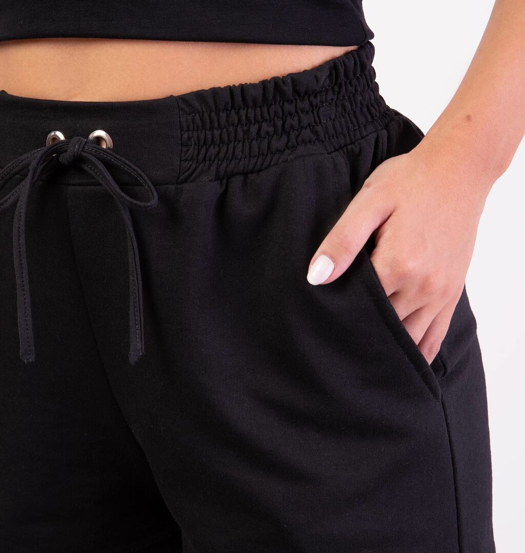 Short Curto Moletinho Com Elástico