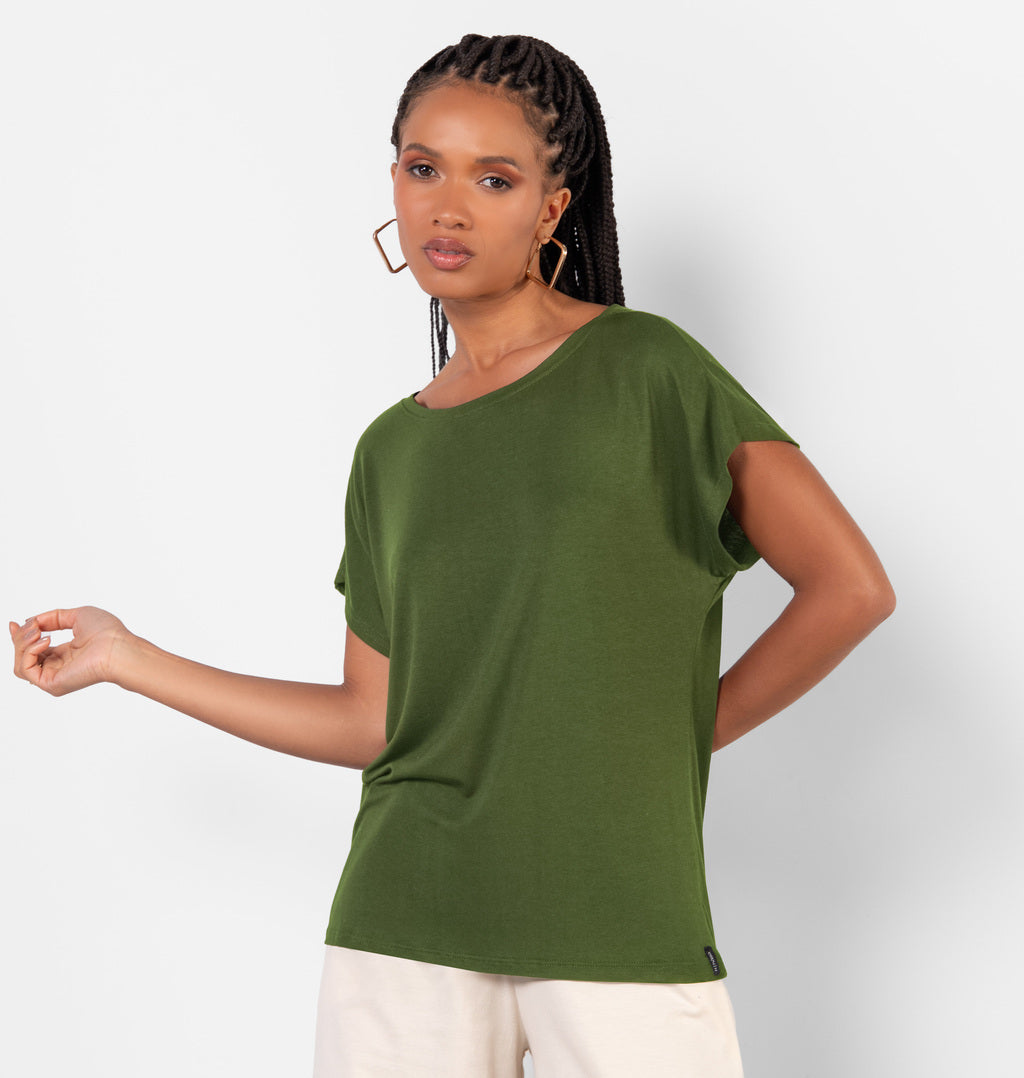 Blusa Básica Decote Canoa