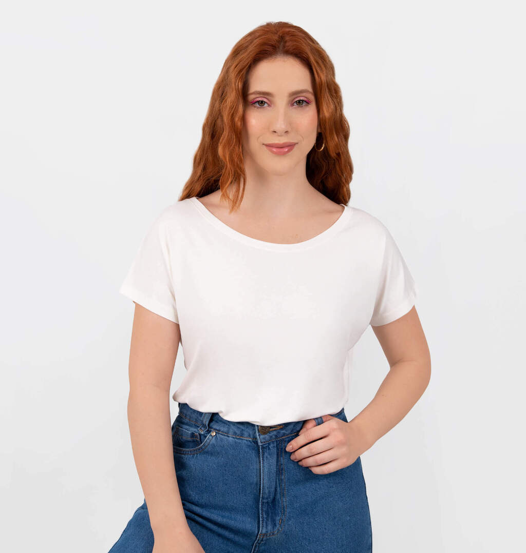 Blusa Básica Decote Canoa