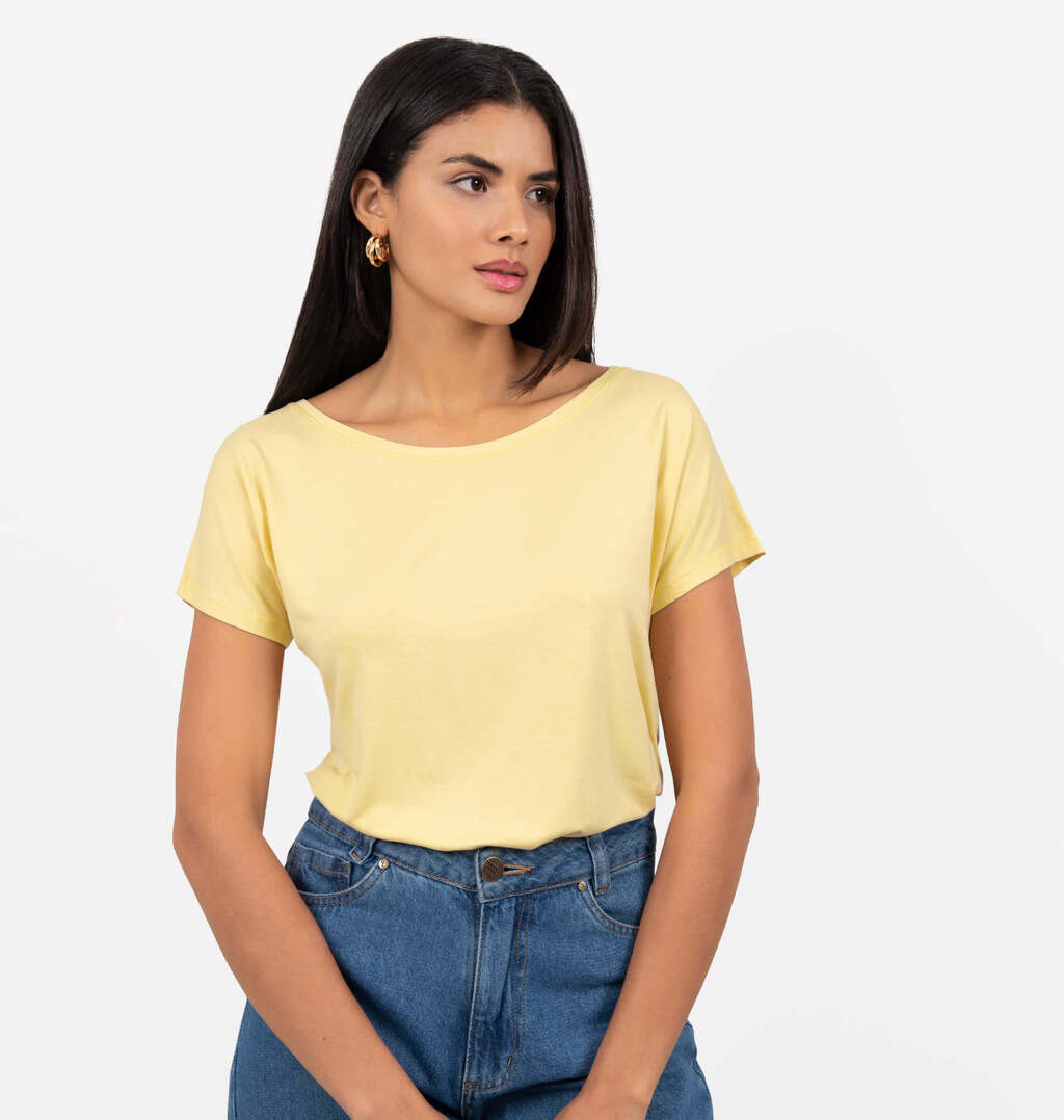 Blusa Básica Decote Canoa