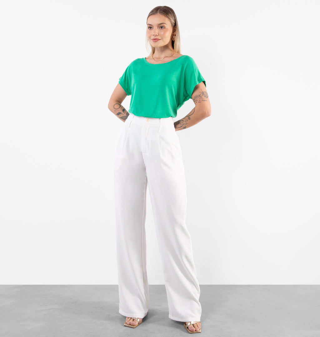 Blusa Básica Decote Canoa