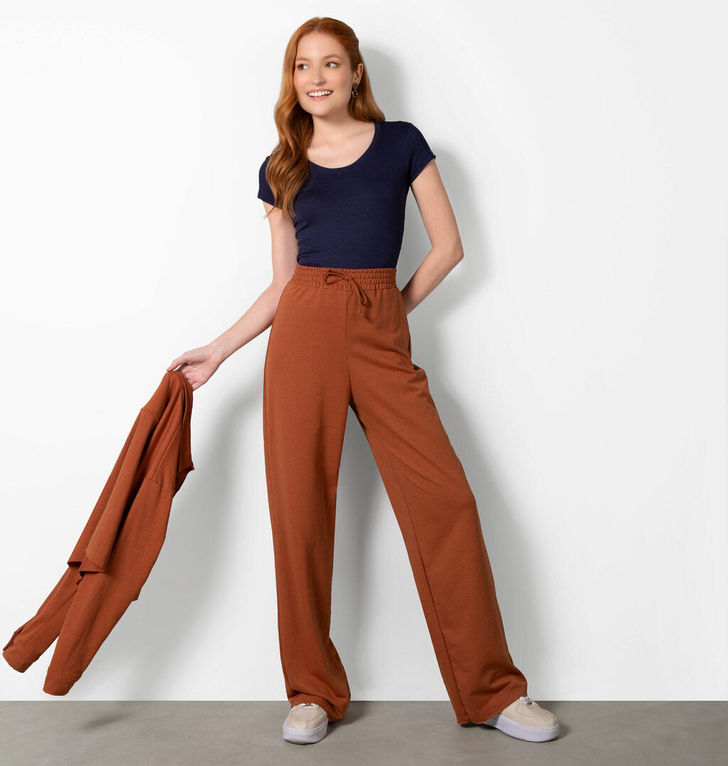 Blusa Básica Com Costura na Manga