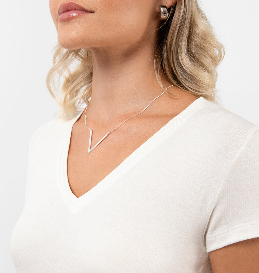 Blusa Básica Com Decote V