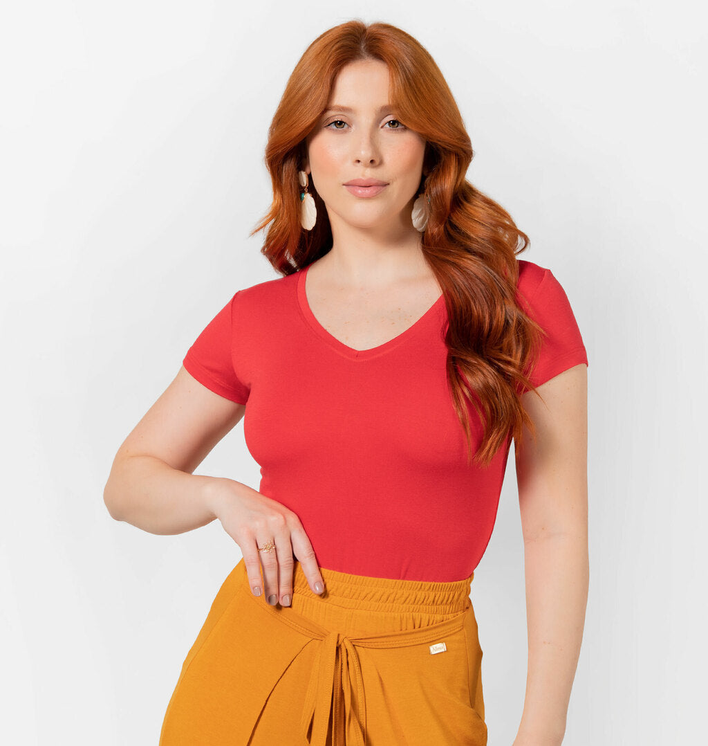 Blusa Básica Com Decote V