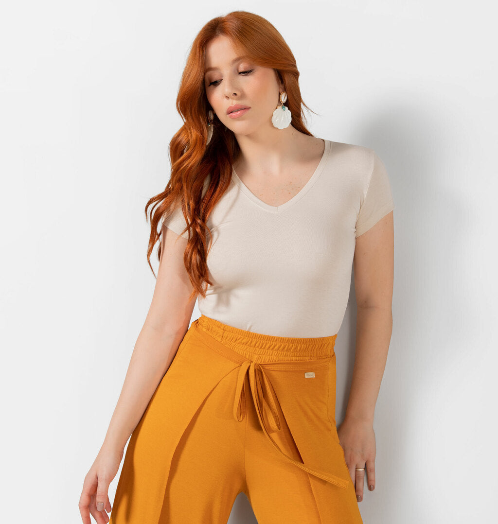 Blusa Básica Com Decote V