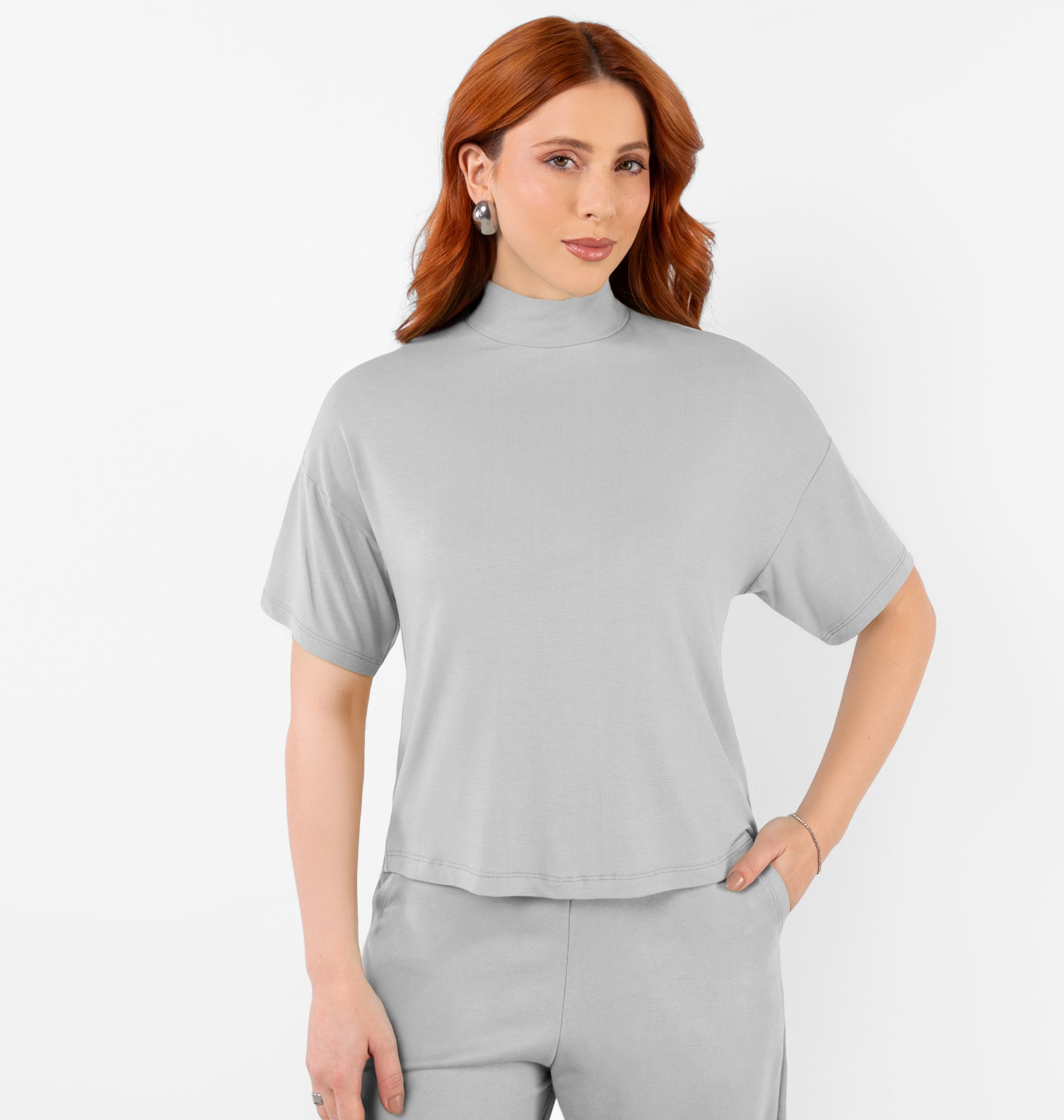 Blusa Gola Alta Ampla