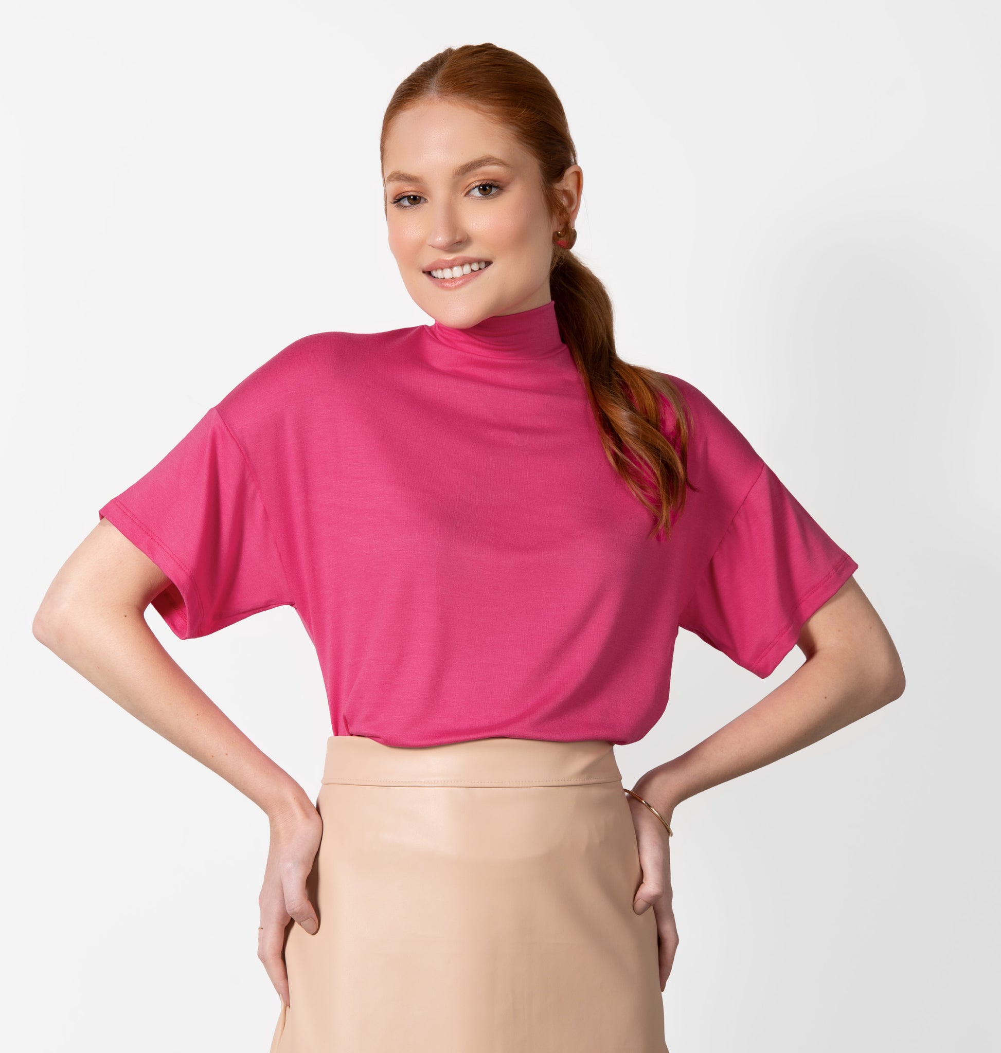 Blusa Gola Alta Ampla