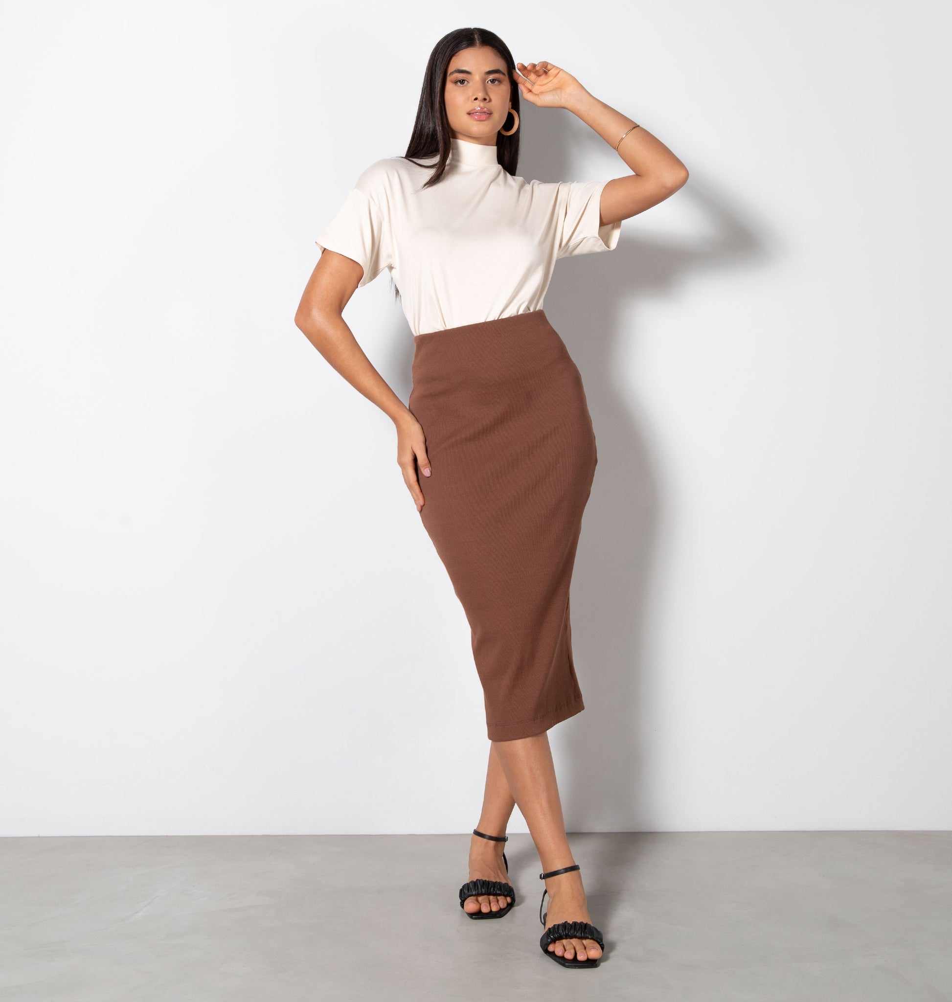 Blusa Gola Alta Ampla