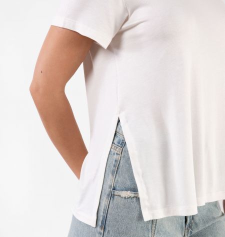 Blusa Básica Alongada Com Fenda Lateral