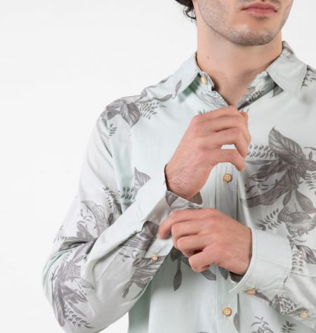 Camisa Com Estampa Folhas