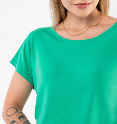 Blusa Básica Decote Canoa